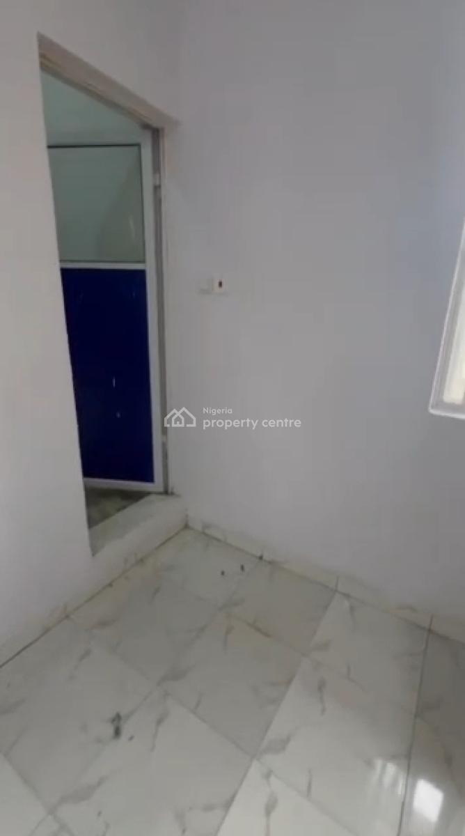 Executive Miniflat, Akoka, Yaba, Lagos, Mini Flat (room and Parlour) for Rent