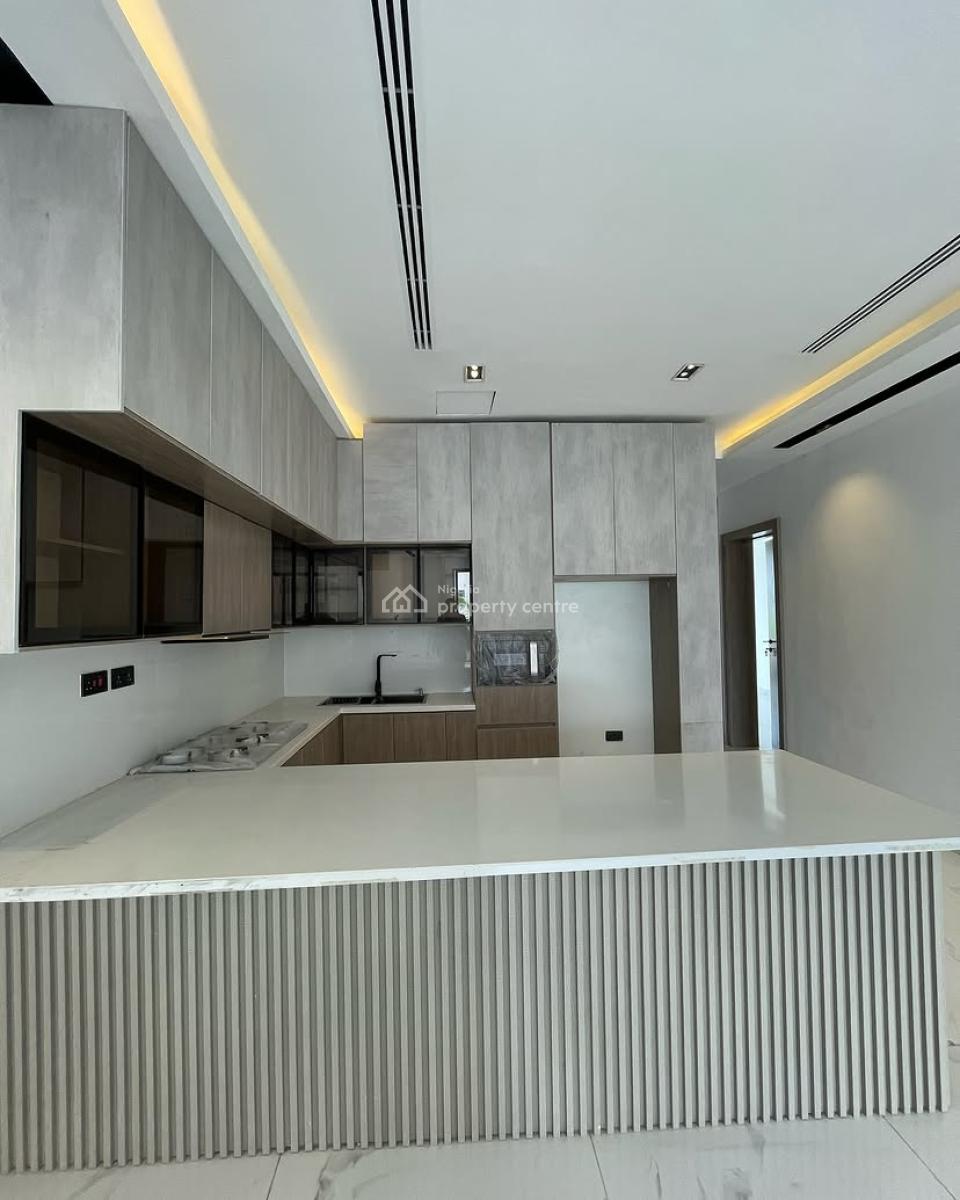 Beautiful 2 Bedroom Apartment, Lekki Phase 1 Lekki Foreshore Lagos Island, Lekki, Lagos, Flat / Apartment for Sale