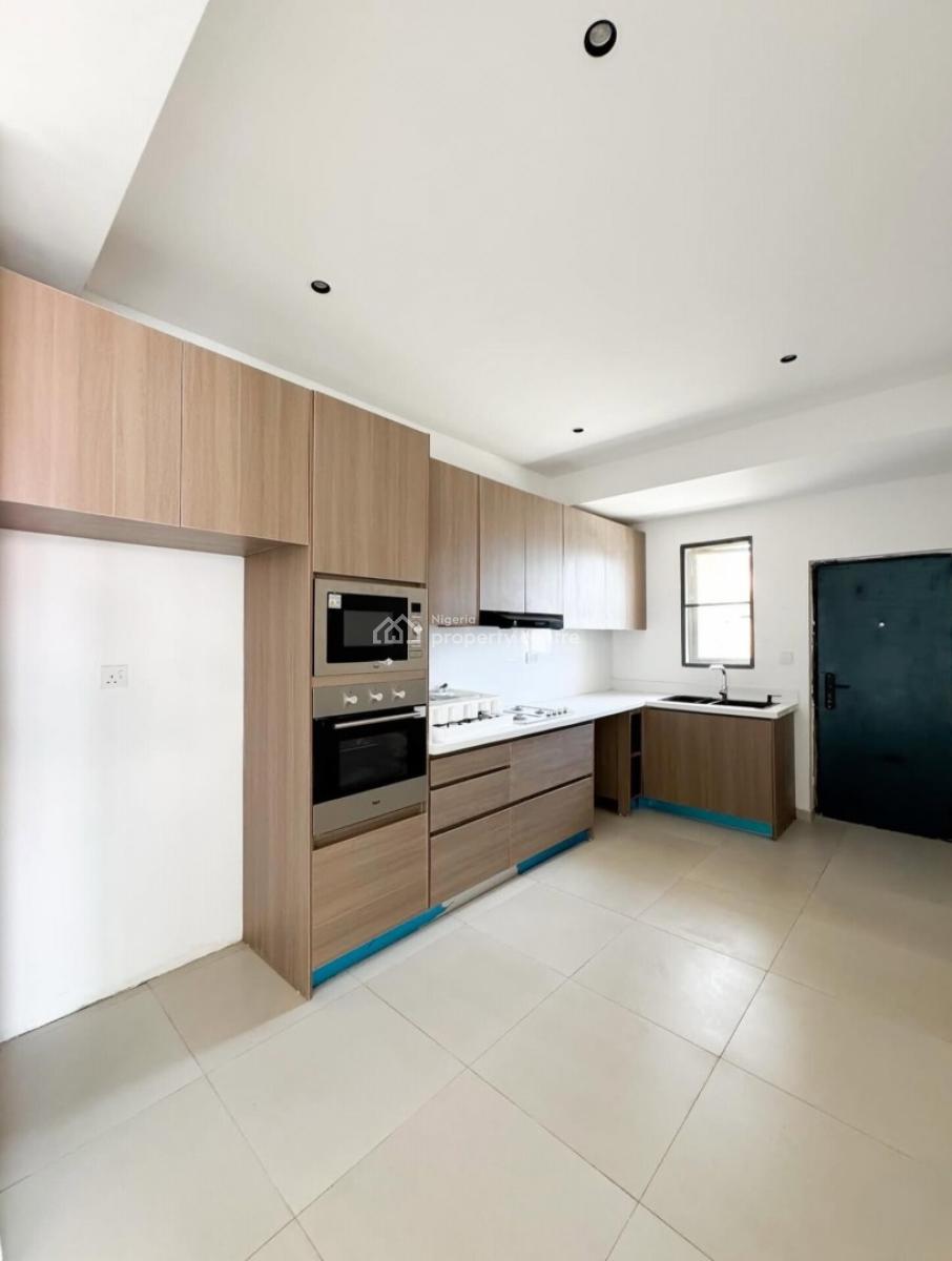 3 Bedroom Apartment with a Gym and Elevator, Ikate, Lekki, Lagos, Block of Flats for Sale