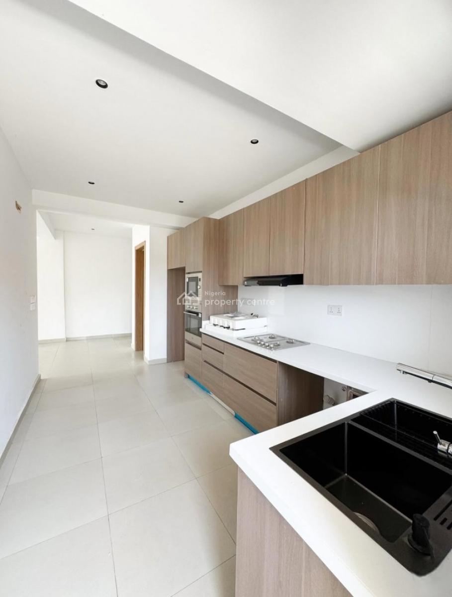 3 Bedroom Apartment with a Gym and Elevator, Ikate, Lekki, Lagos, Block of Flats for Sale