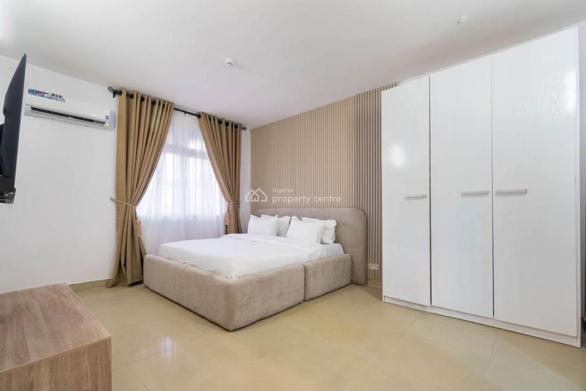 Water Front Furnished 3-bedroom Apartment., Lekki Phase 1, Lekki, Lagos, Flat / Apartment for Rent
