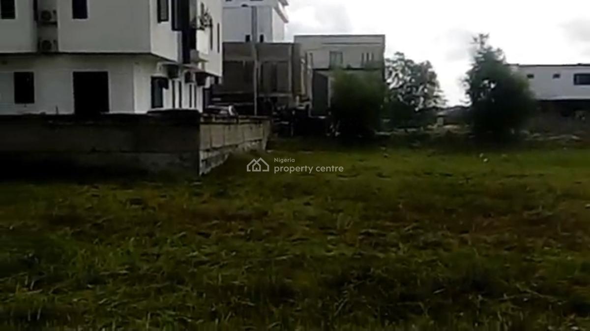 Land Size :  1,500 Sqms., Lekki Phase 1, Lekki, Lagos, Residential Land for Sale
