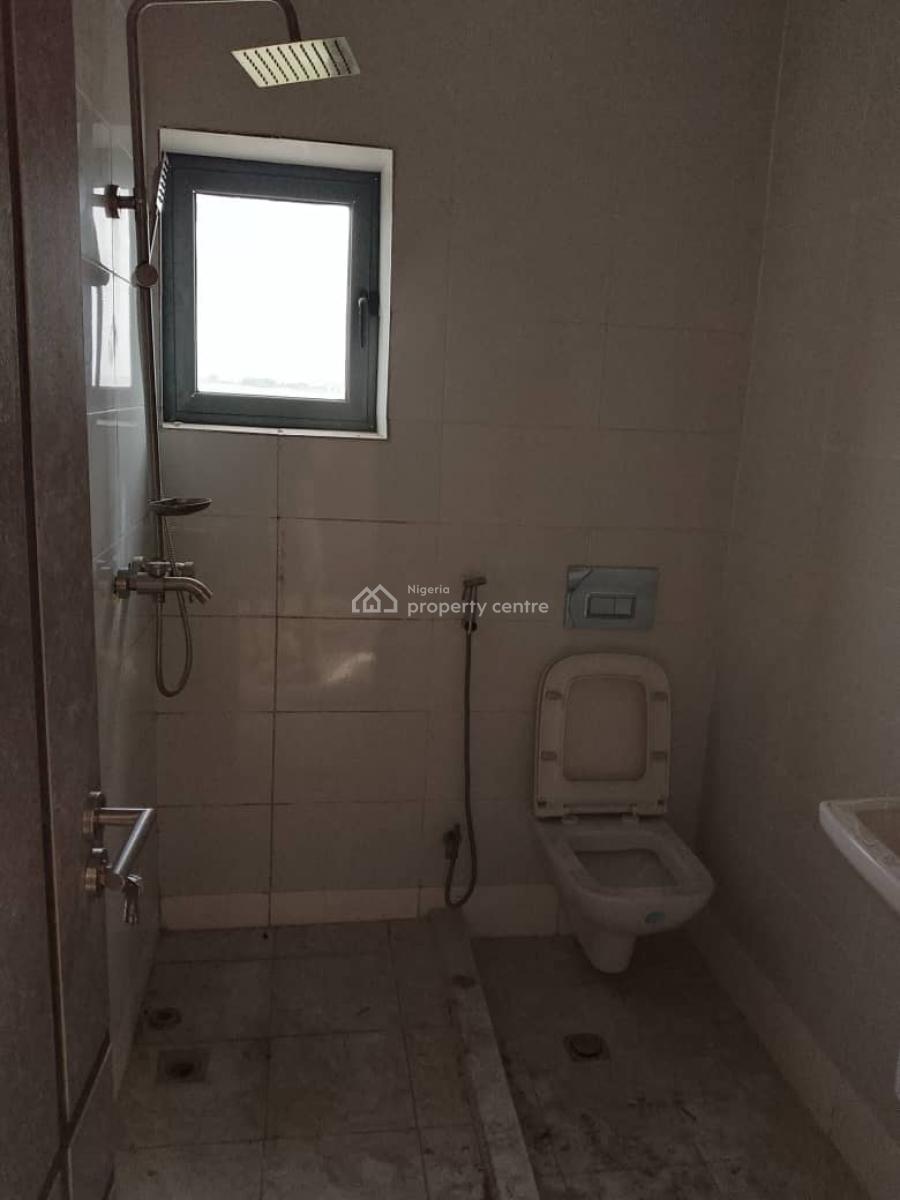 Water Front Luxury  3 Bedrooms Semi Detached House, Off Road 2, Vgc, Lekki, Lagos, Semi-detached Duplex for Rent