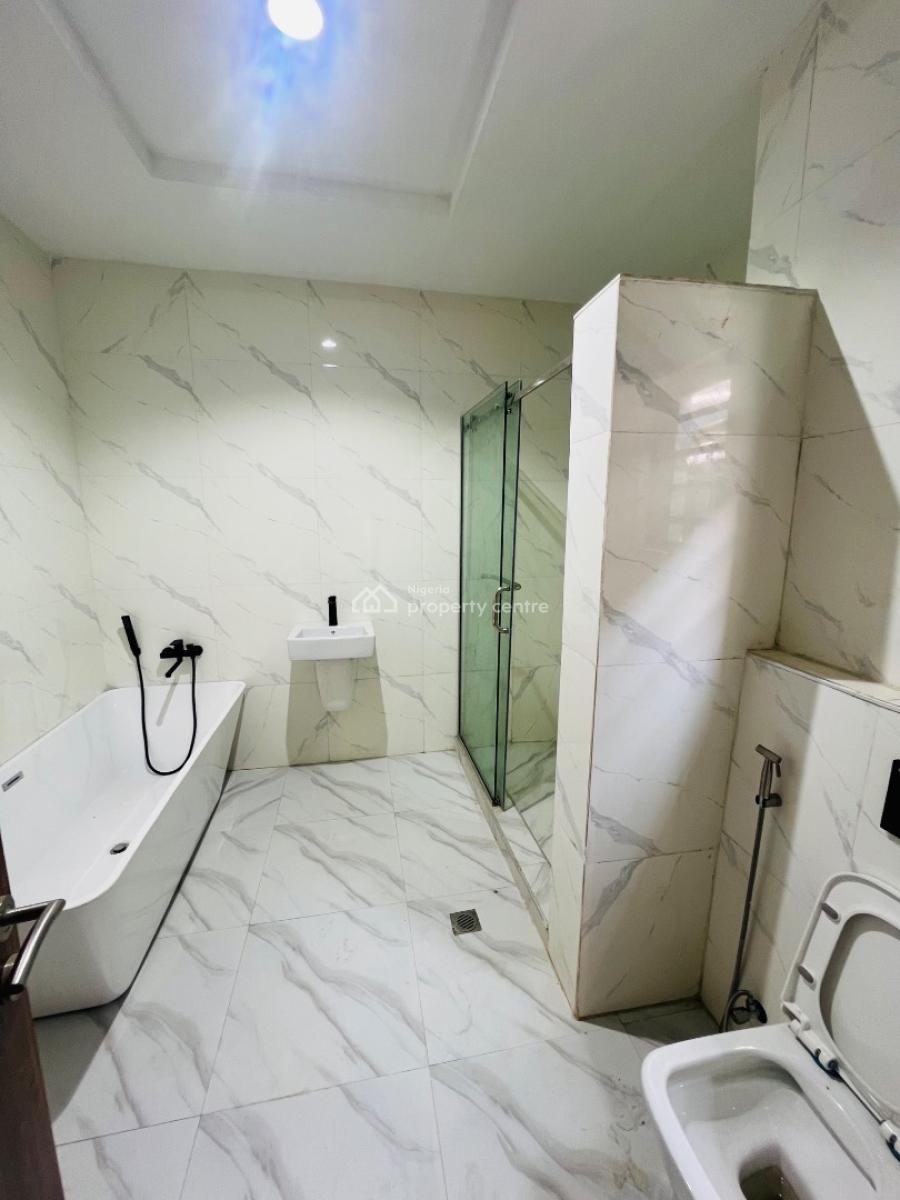 5 Bedroom Terrace & Semi Detached  190/200 Mllion, Ajah, Lagos, House for Sale
