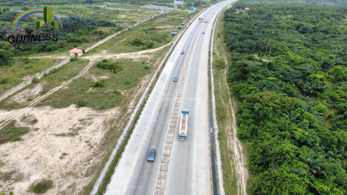 24 Plots of Dry, Lekki Expressway, Lekki, Lagos, Land for Sale