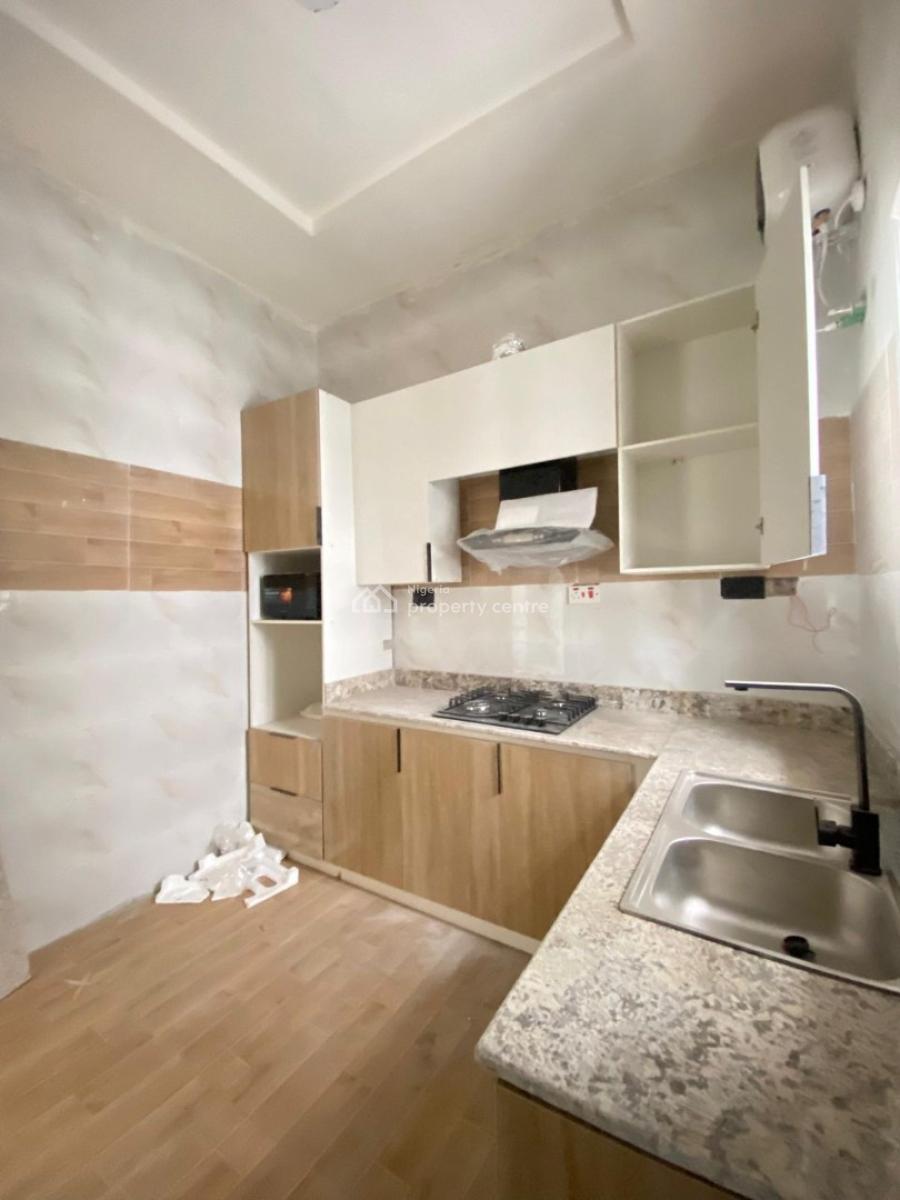 Gorgeous Spacious 3 Bedroom Apartment in a Secure Estate, Ajah, Lekki, Lagos, Flat / Apartment for Sale