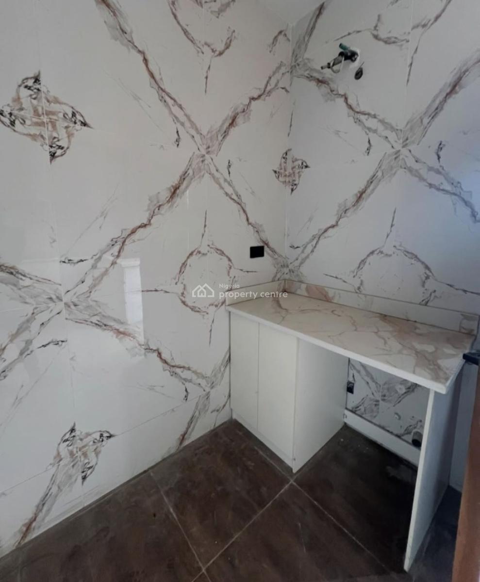 Fully Serviced 4 Bedroom Semi Detached House with Bq, Off Freedom Way, Lekki Phase 1, Lekki, Lagos, Semi-detached Duplex for Rent