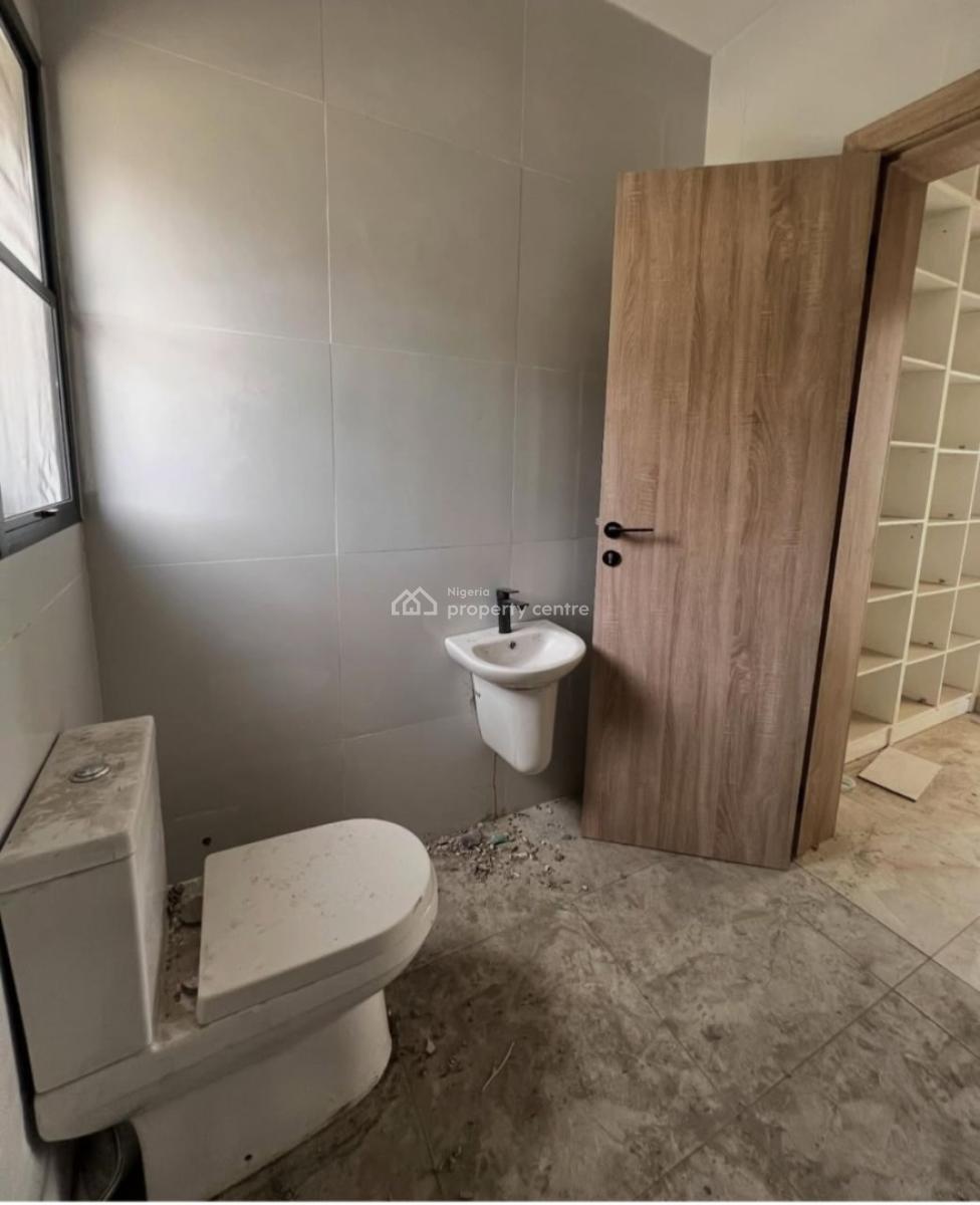 Fully Serviced 4 Bedroom Semi Detached House with Bq, Off Freedom Way, Lekki Phase 1, Lekki, Lagos, Semi-detached Duplex for Rent