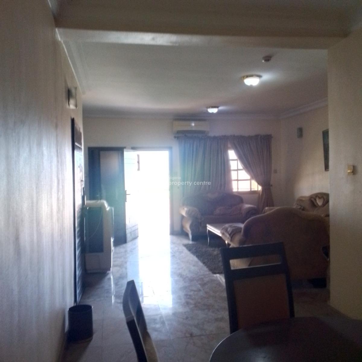 Very Spacious and Furnitured 3bedroom Flat at Anthony, Maryland Anthony, Anthony, Maryland, Lagos, Flat / Apartment for Rent