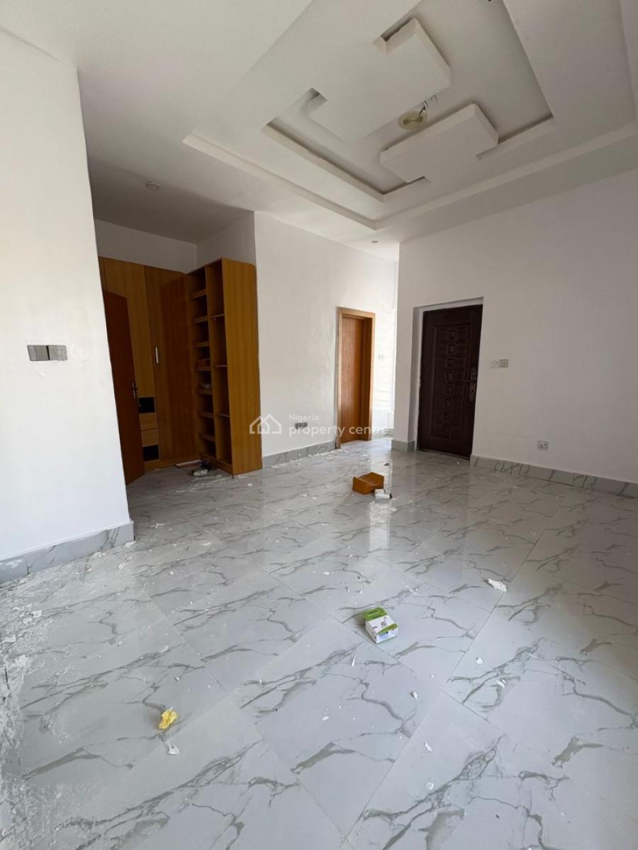 Master Bedroom with Balcony and Personal Prepaid Meter and Toilet, Orchid Road (before The Roundabout), Lekki, Lagos, Self Contain (single Rooms) for Rent