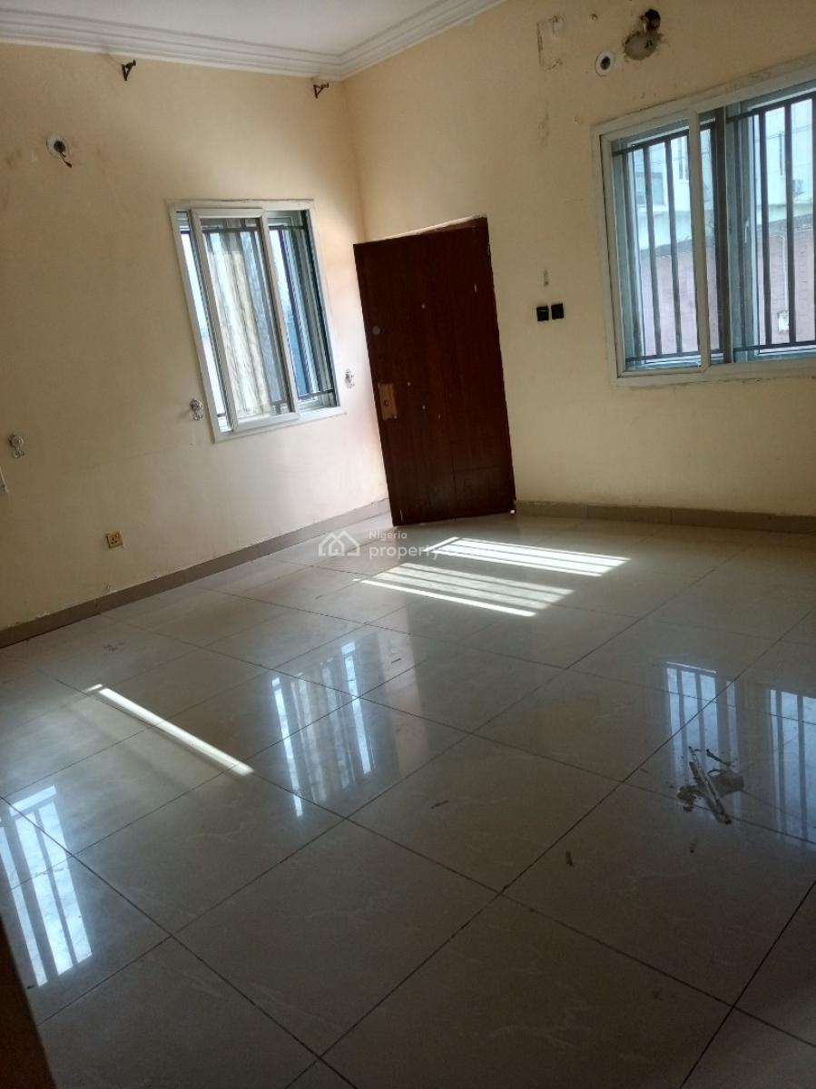 2bedroom Flat Secured Estate, Osapa, Lekki, Lagos, Flat / Apartment for Rent