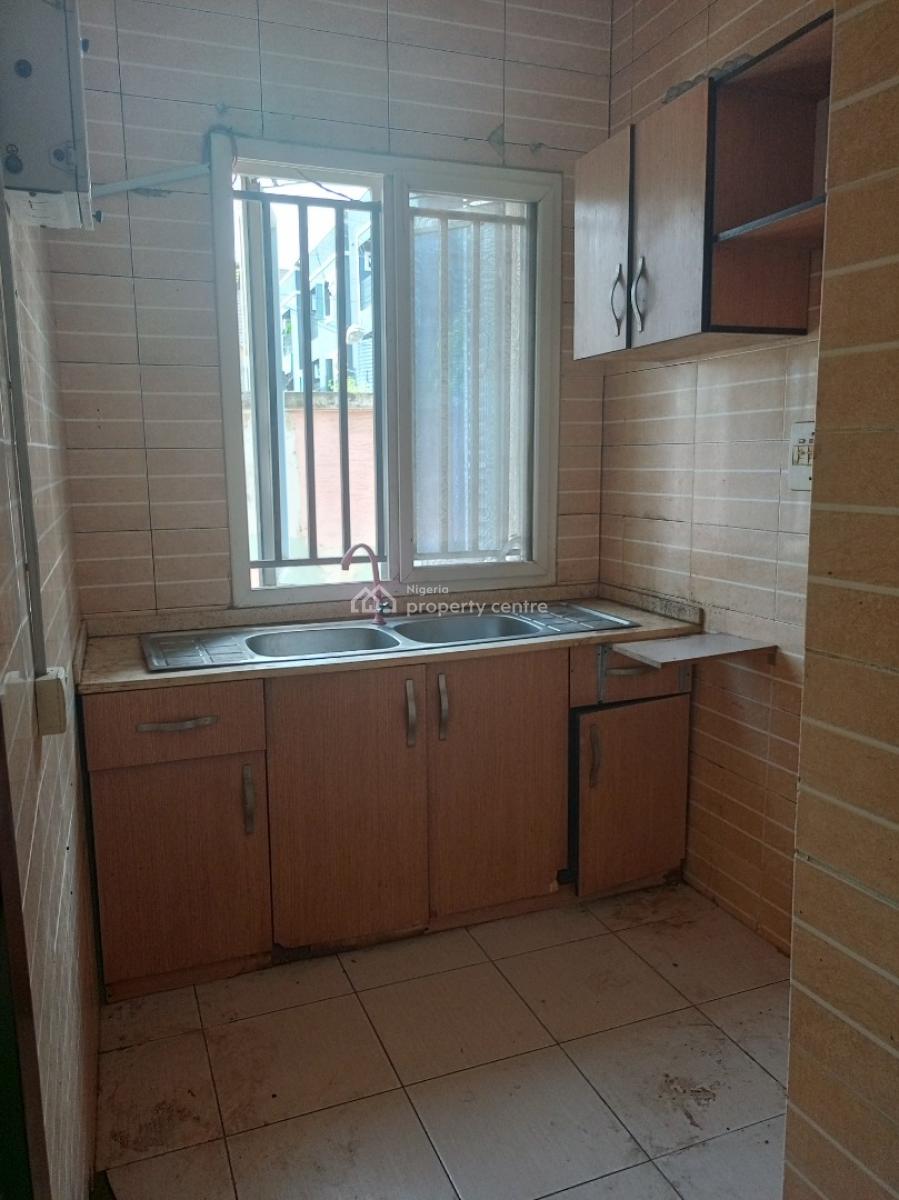 2bedroom Flat Secured Estate, Osapa, Lekki, Lagos, Flat / Apartment for Rent