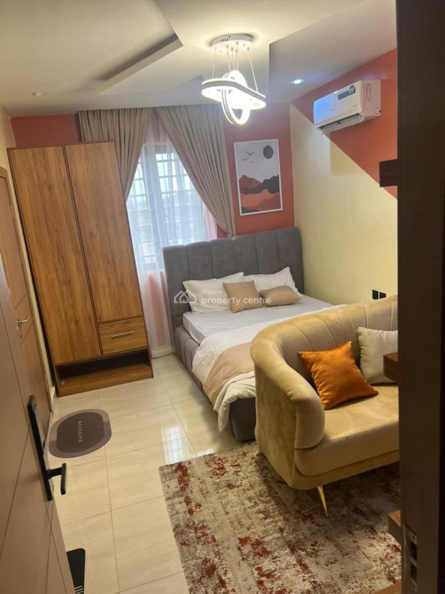Fully Furnished Studio Apartment, Surulere, Lagos, Flat / Apartment for Sale