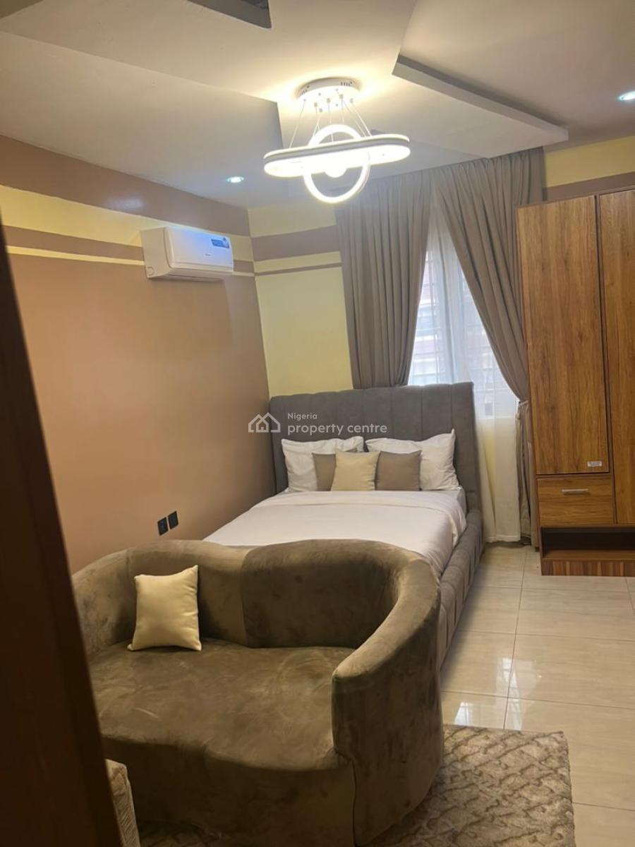 Fully Furnished Studio Apartment, Surulere, Lagos, Flat / Apartment for Sale