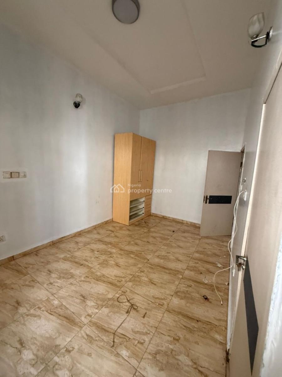 Semi Master Bedroom, Royal Mews Estate Off Orchid Road, Lekki, Lagos, Self Contain (single Rooms) for Rent