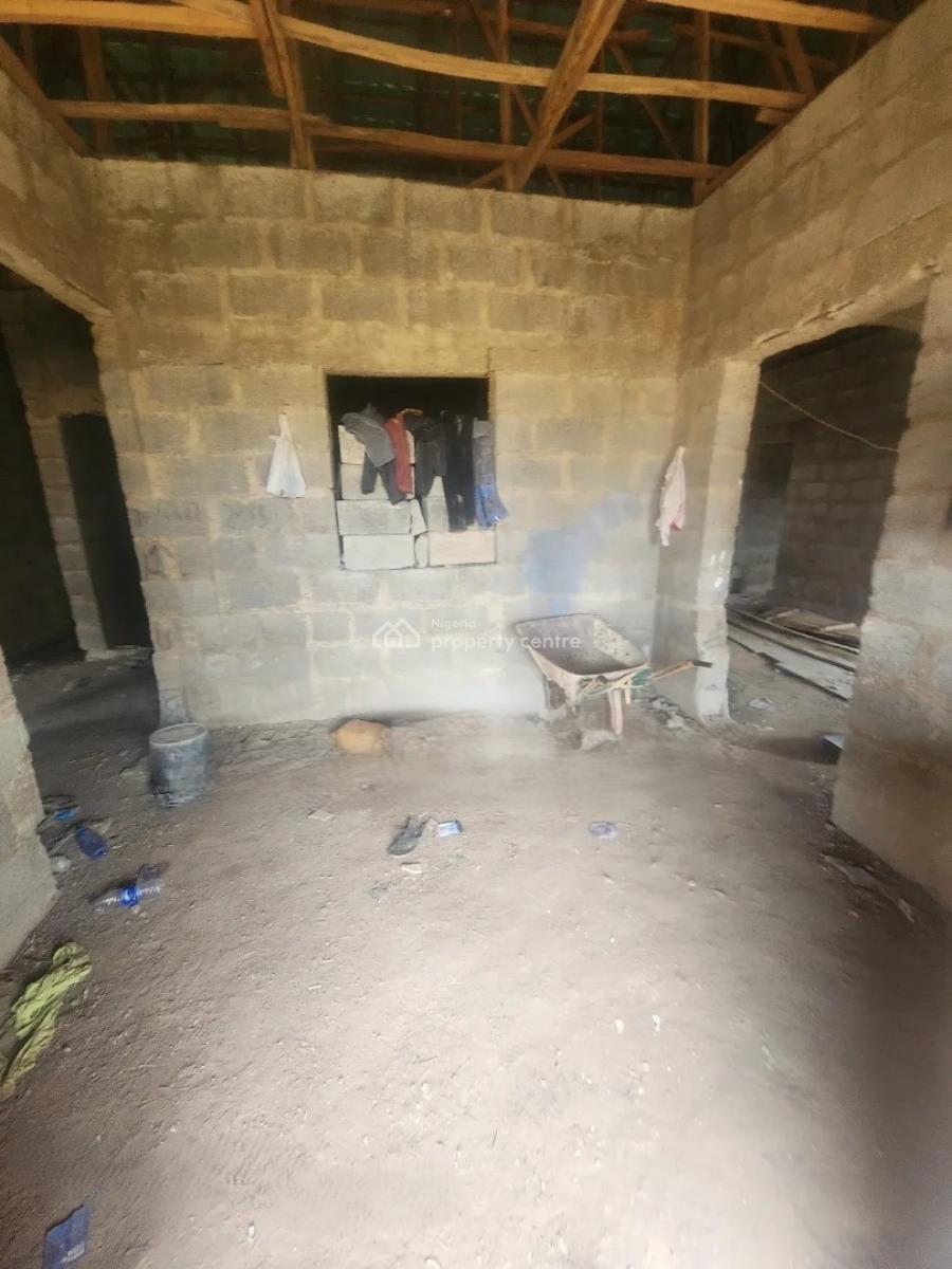 5bedroom Fully Detach Bungalow Carcas House in Lugbe, Lugbe District. Abuja - Nigeria., Sabon Lugbe, Lugbe District, Abuja, Detached Bungalow for Sale