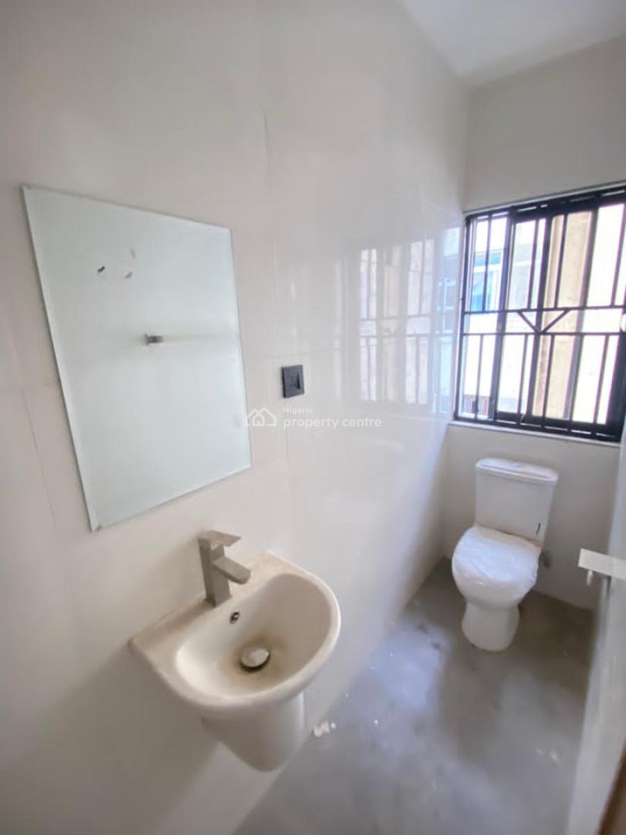 2 Bedroom Apartment, Ikota, Lekki, Lagos, Flat / Apartment for Rent