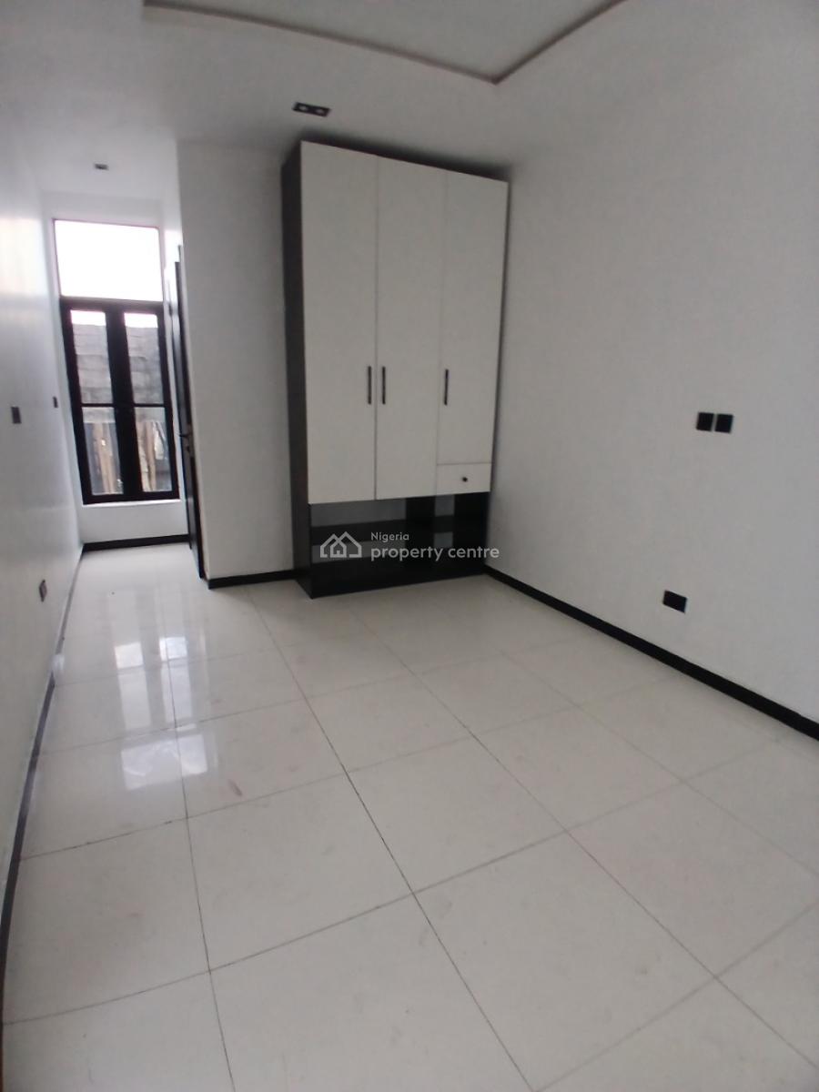 Brand New and Self-serviced 4 Bedroom En-suite Semi-detached Duplex in, Ikate, Lekki, Lagos, Semi-detached Duplex for Rent