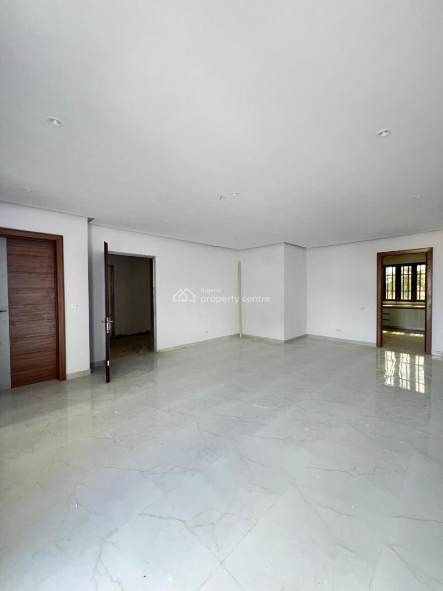 Spacious 3 Bedroom Apartment, Ikoyi, Lagos, Flat / Apartment for Sale