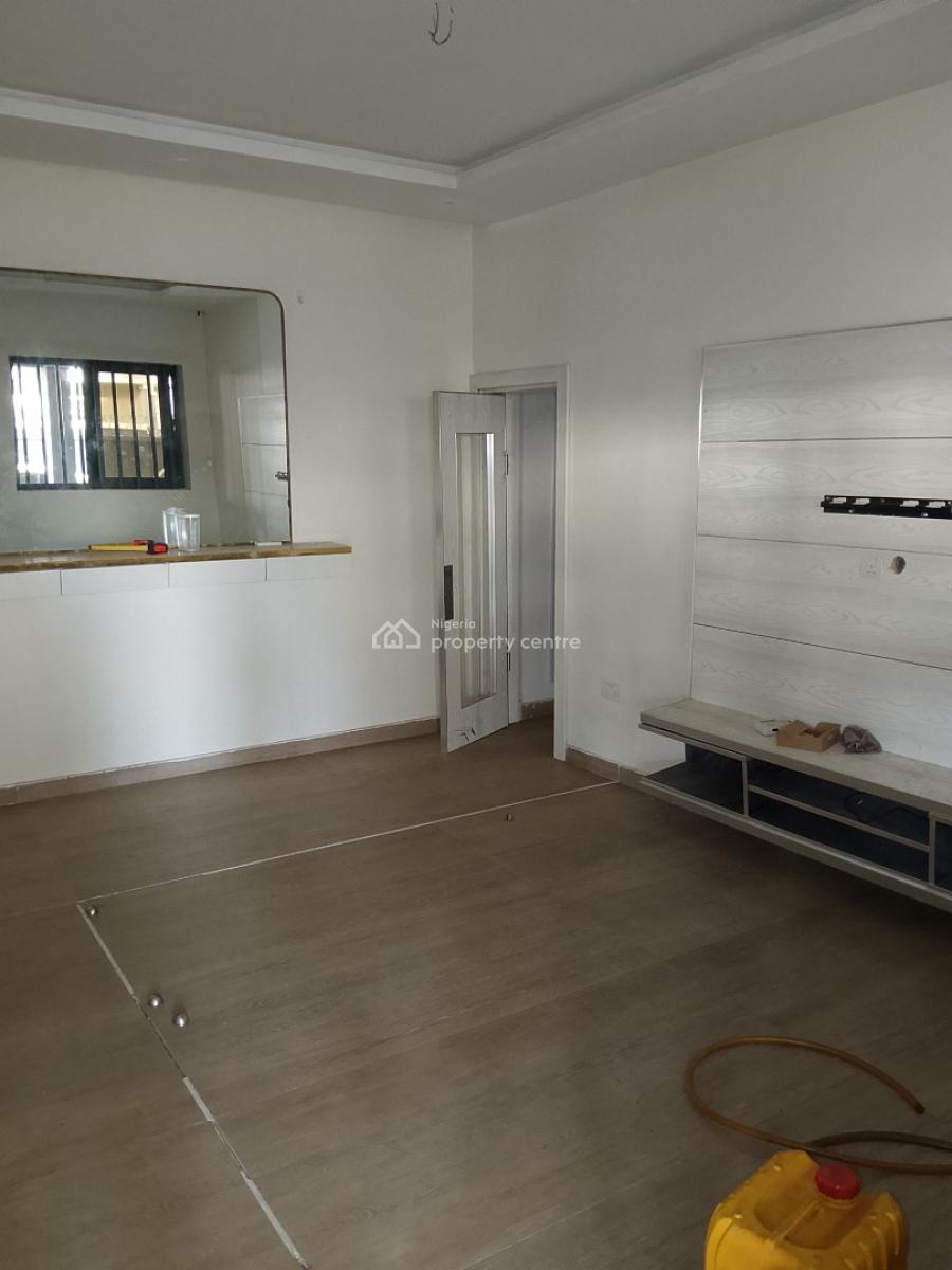 1 Bedroom Ensuite Apartment with Guest Toilet, Ikate Elegushi, Lekki, Lagos, Mini Flat (room and Parlour) for Sale