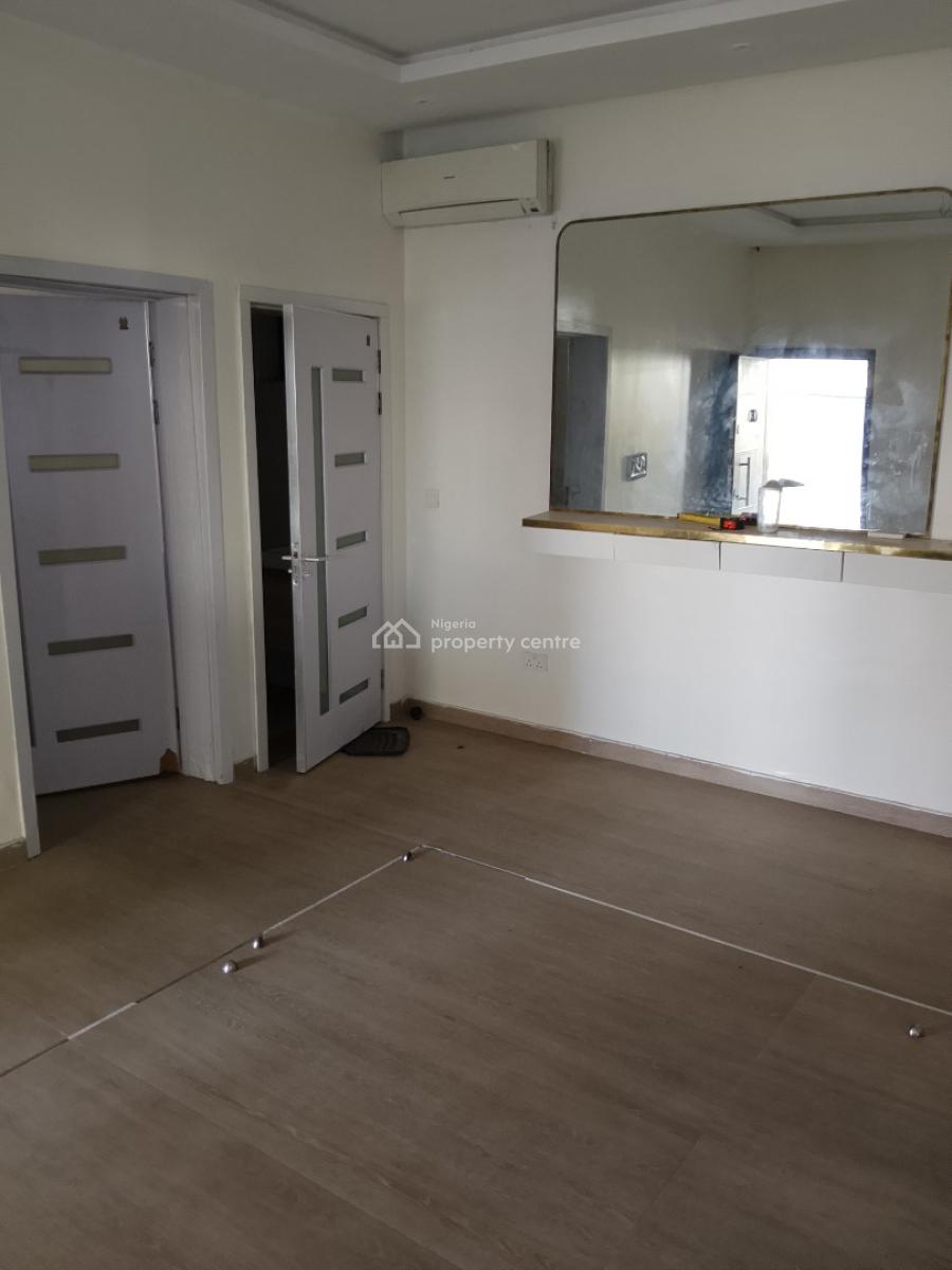 1 Bedroom Ensuite Apartment with Guest Toilet, Ikate Elegushi, Lekki, Lagos, Mini Flat (room and Parlour) for Sale