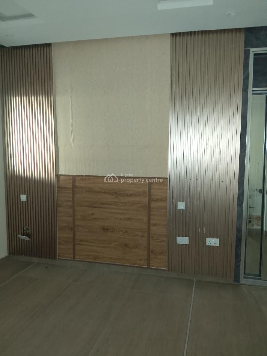 1 Bedroom Ensuite Apartment with Guest Toilet, Ikate Elegushi, Lekki, Lagos, Mini Flat (room and Parlour) for Sale