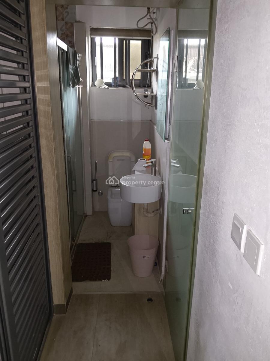 1 Bedroom Ensuite Apartment with Guest Toilet, Ikate Elegushi, Lekki, Lagos, Mini Flat (room and Parlour) for Sale