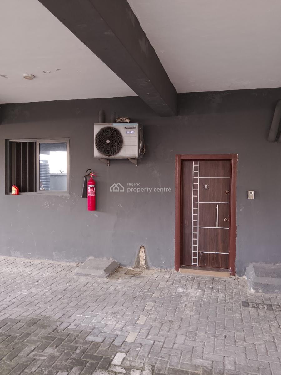 1 Bedroom Ensuite Apartment with Guest Toilet, Ikate Elegushi, Lekki, Lagos, Mini Flat (room and Parlour) for Sale