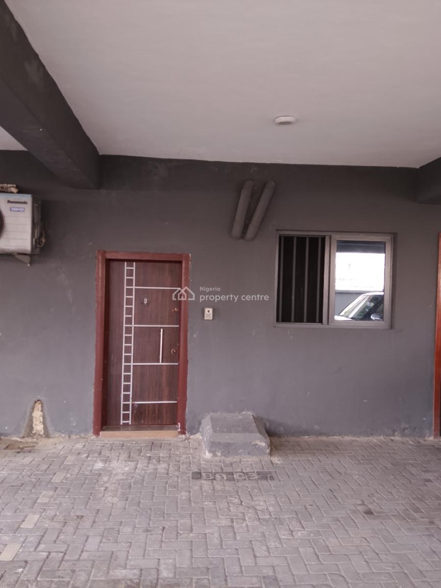 1 Bedroom Ensuite Apartment with Guest Toilet, Ikate Elegushi, Lekki, Lagos, Mini Flat (room and Parlour) for Sale