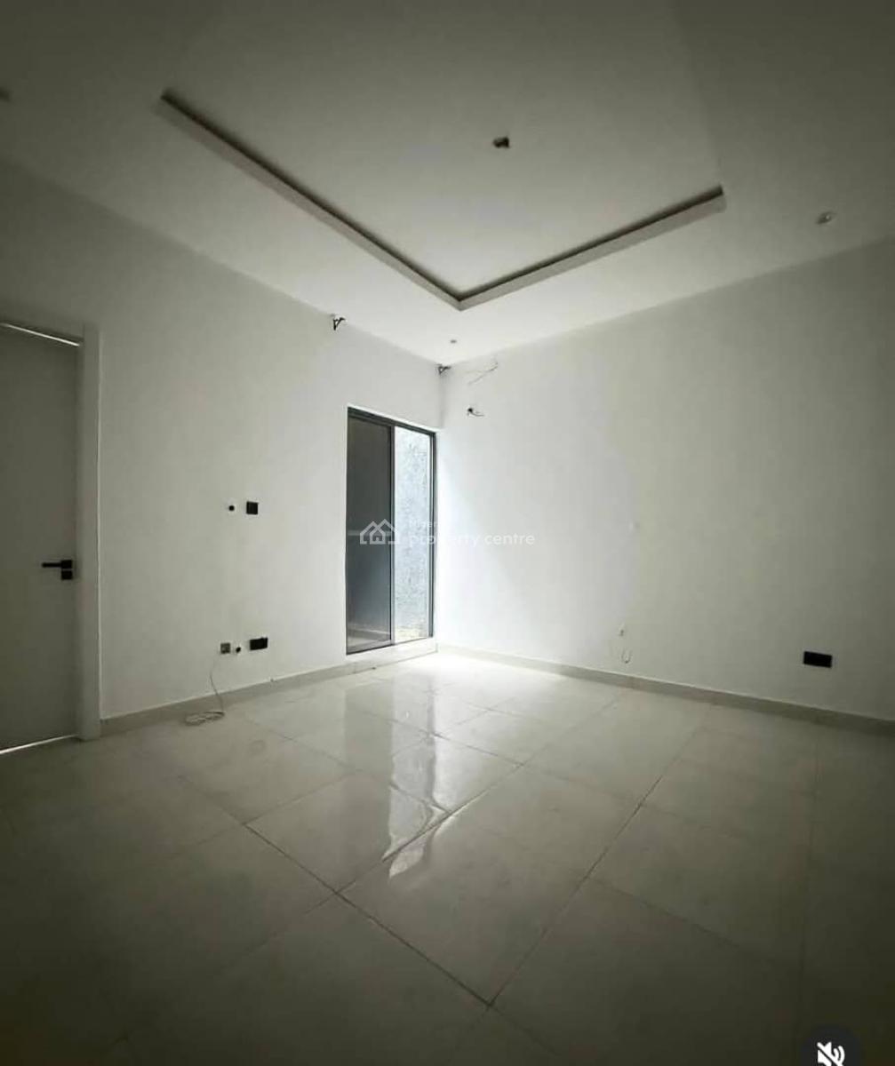 4 Bedroom Terrace Duplex with Fitted Kitchen, Osapa, Lekki, Lagos, Terraced Duplex for Rent