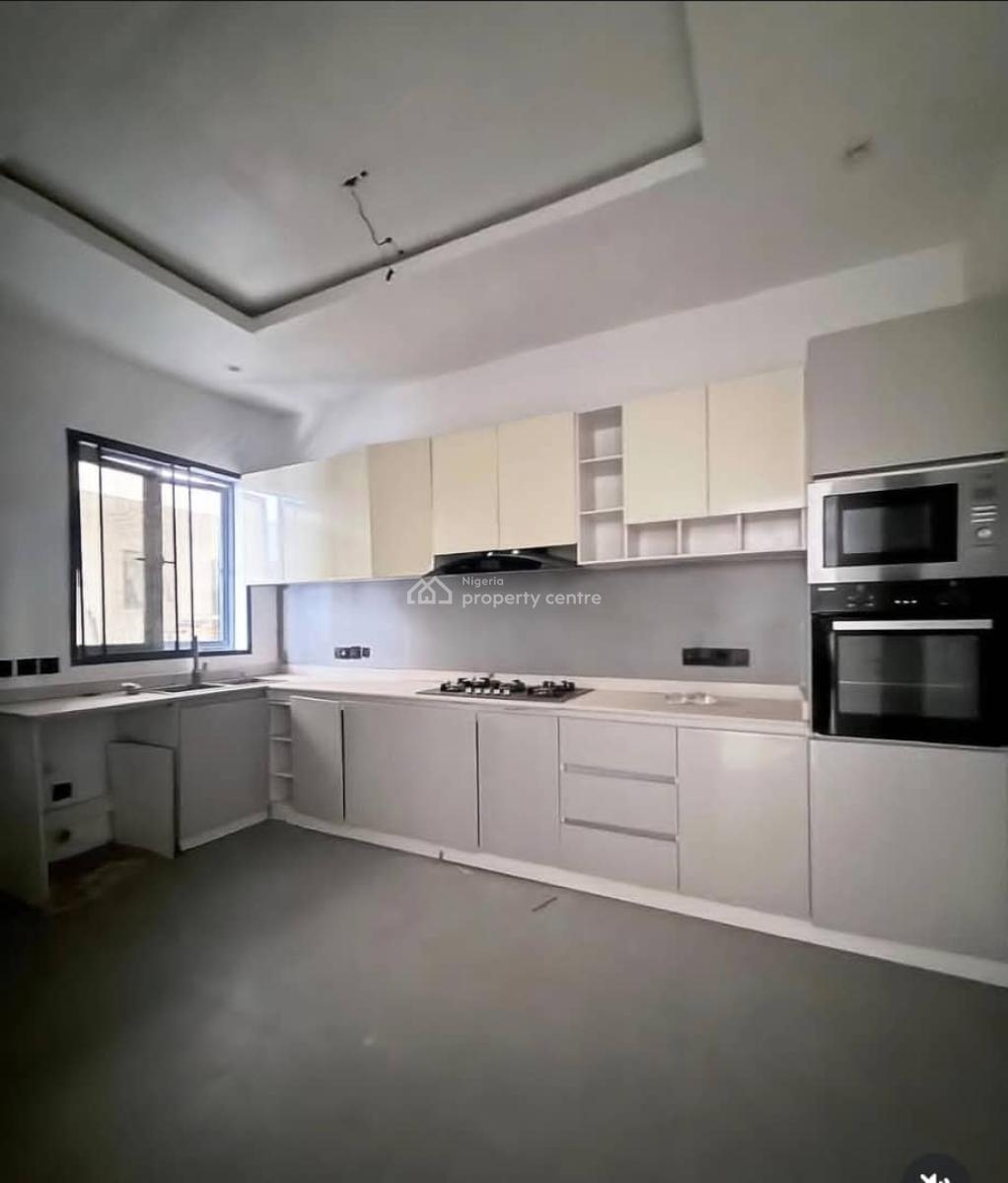 4 Bedroom Terrace Duplex with Fitted Kitchen, Osapa, Lekki, Lagos, Terraced Duplex for Rent