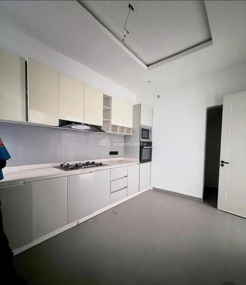 4 Bedroom Terrace Duplex with Fitted Kitchen, Osapa, Lekki, Lagos, Terraced Duplex for Rent