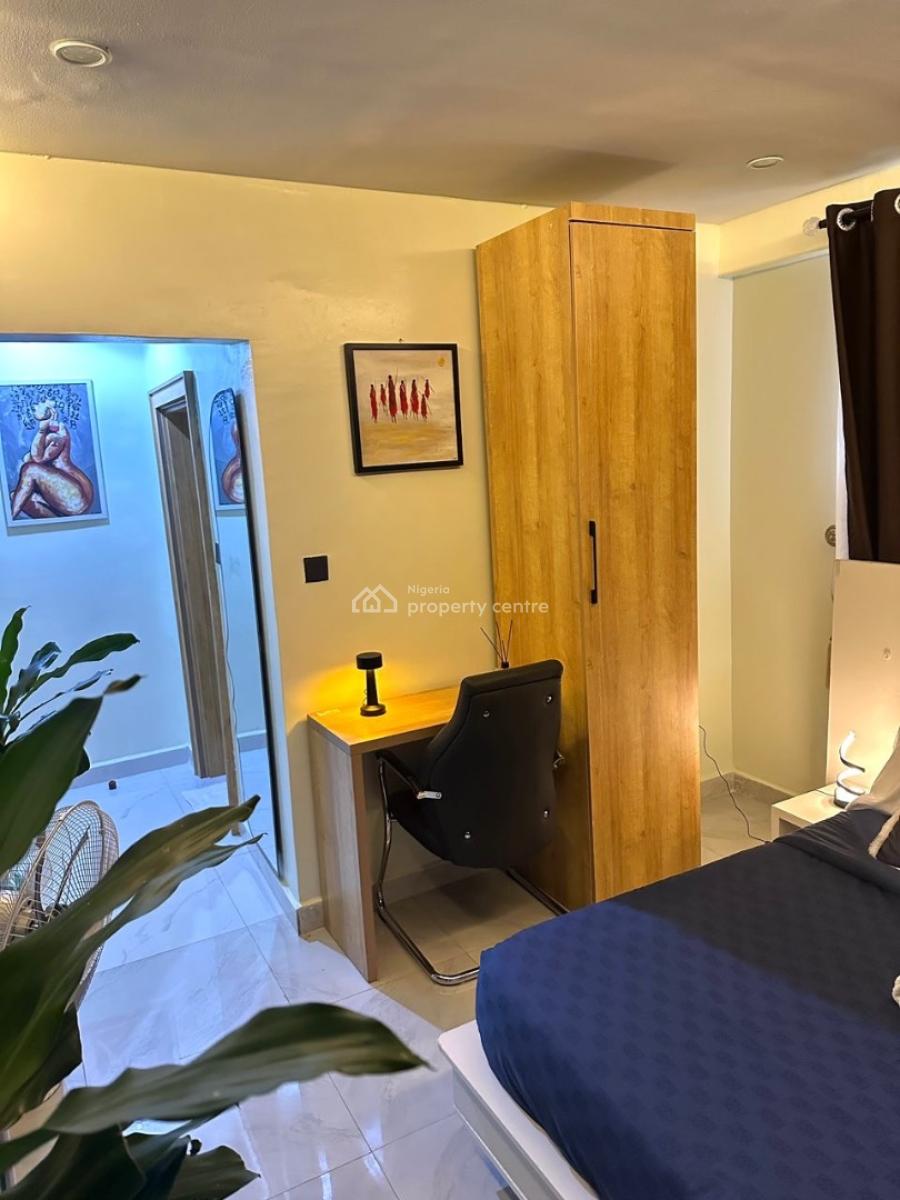 Luxury 1 Bedroom Apartment, Off Ademola, Wuse 2, Abuja, Flat / Apartment Short Let