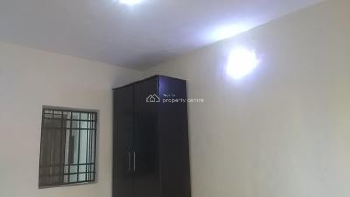 Exquisite,very Spacious,flexible Pay Serviced Room Self Contained, Yaba, Lagos, Self Contain (single Rooms) for Rent