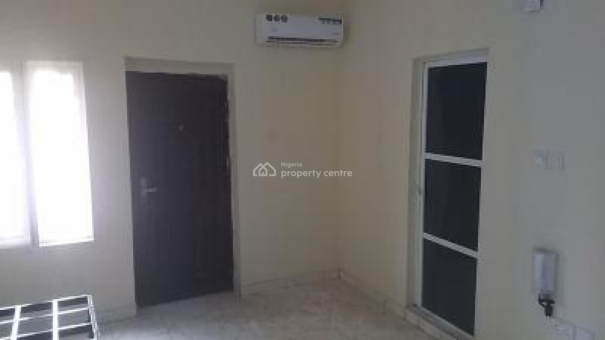 Exquisite,very Spacious,flexible Pay Serviced Room Self Contained, Yaba, Lagos, Self Contain (single Rooms) for Rent