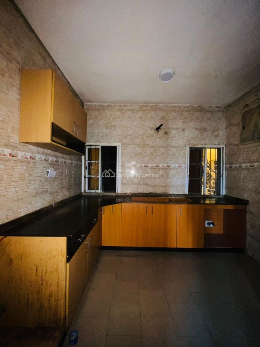 Spacious 3 Bedroom Apartment, Ikate, Lekki, Lagos, Flat / Apartment for Rent