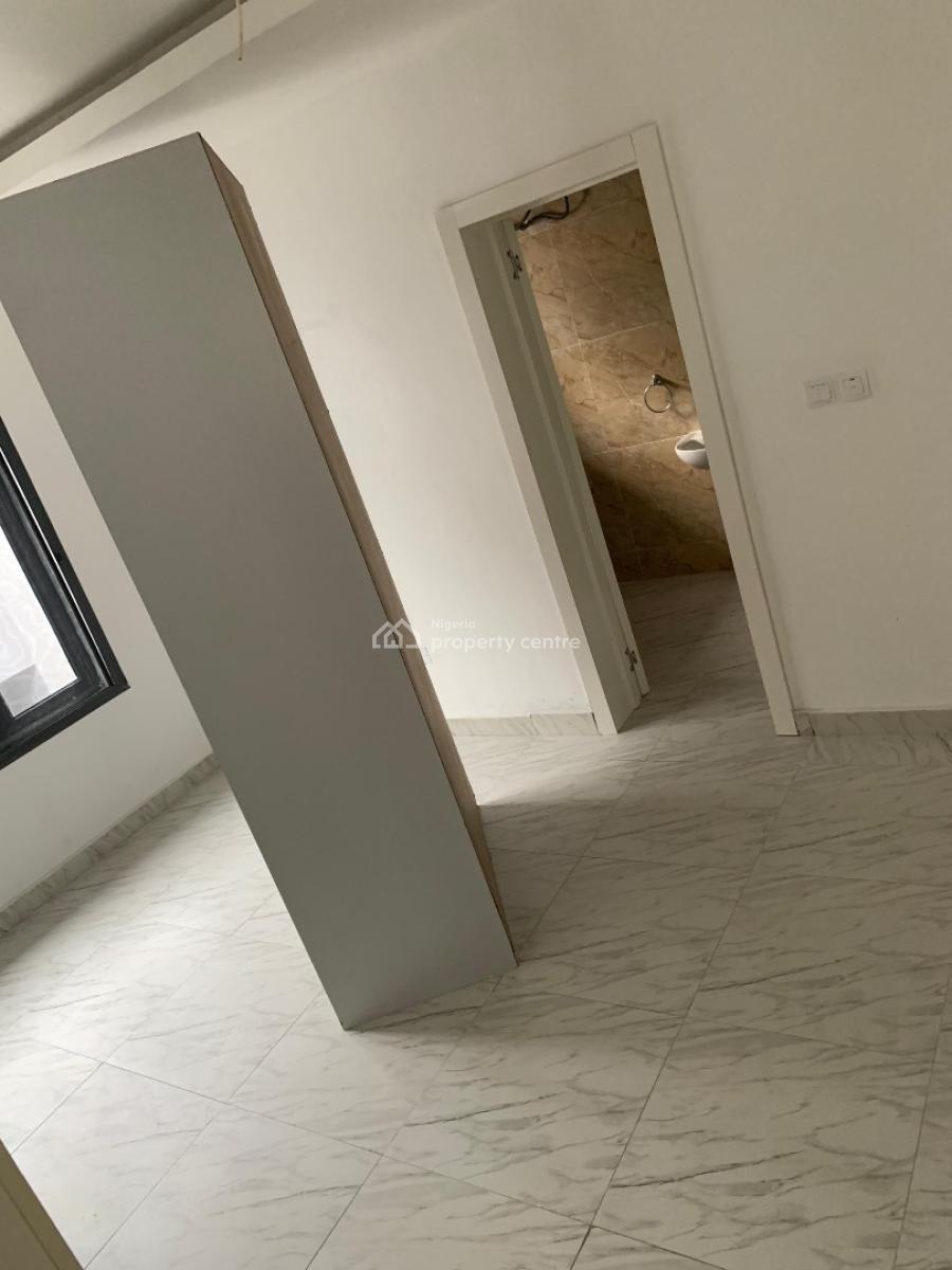 3 Bedroom Terrace, Abraham Adesanya, Ajah, Lagos, Terraced Duplex for Rent