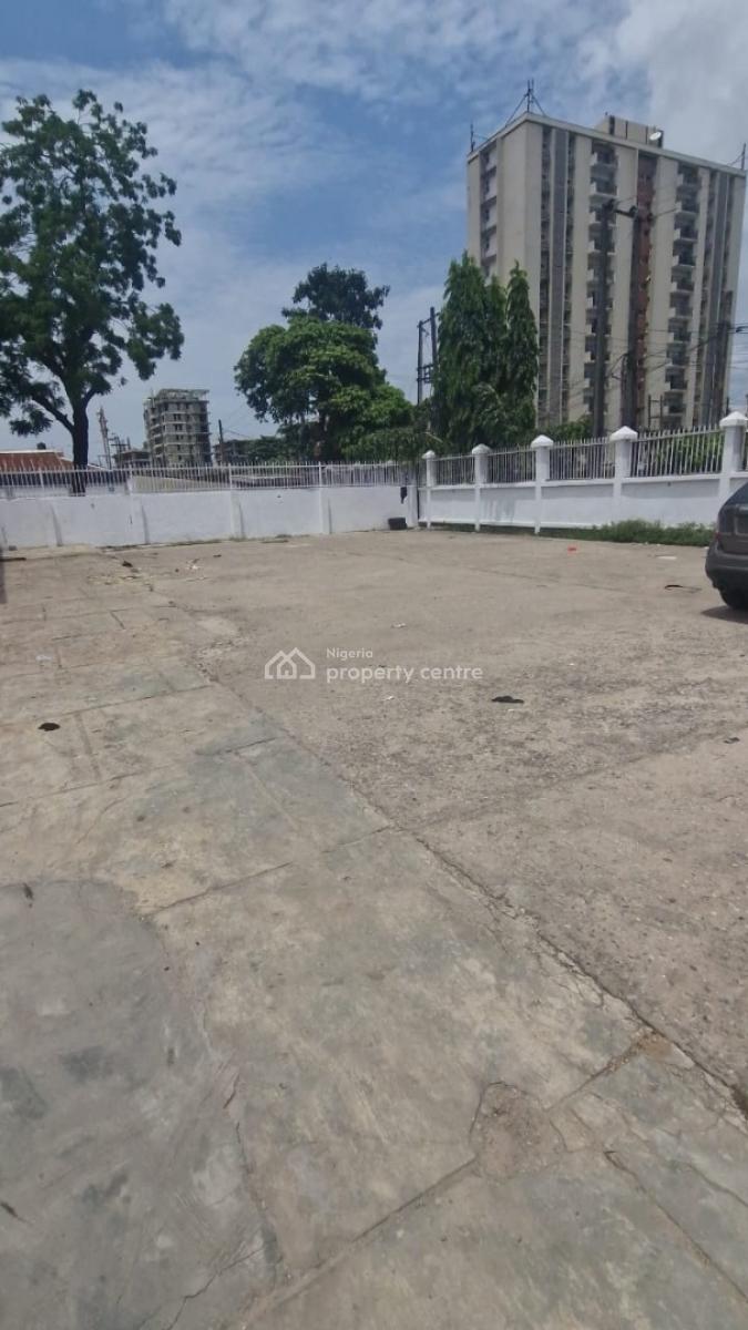 Commercial 7 Bedroom Detached House with 3 Bedroom Guest Chalet, George Street, By Mobolaji Johnson Avenue, Ikoyi, Lagos, Office Space for Rent