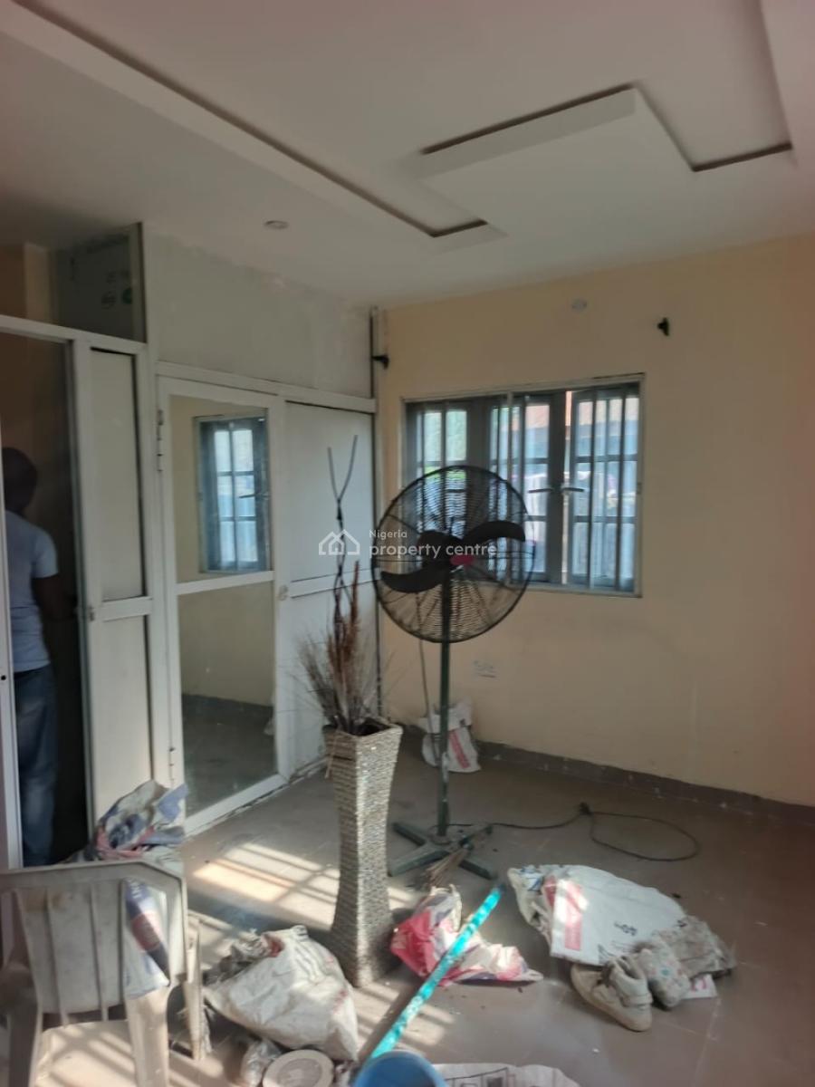 Mini Flat at Off Ogunusi Road Close to Akiode with Pop, Off Akiode Estate Ogunusi Road, Akiode, Ojodu, Lagos, Mini Flat (room and Parlour) for Rent