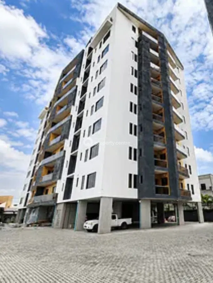 Lagoon-View 3 Bedroom Flat with BQ