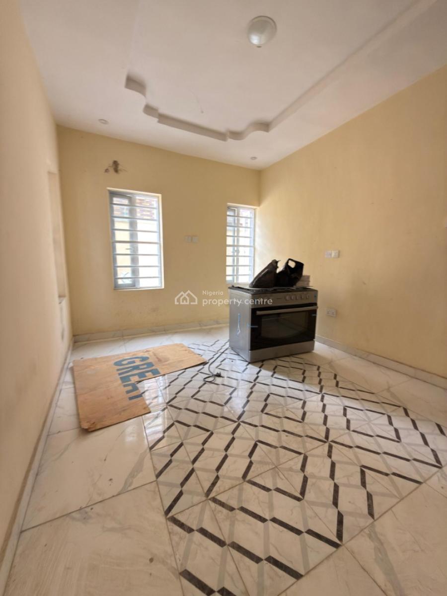 4 Bedroom Semi-detached Duplex with Bq, Ajah, Lagos, Semi-detached Duplex for Rent