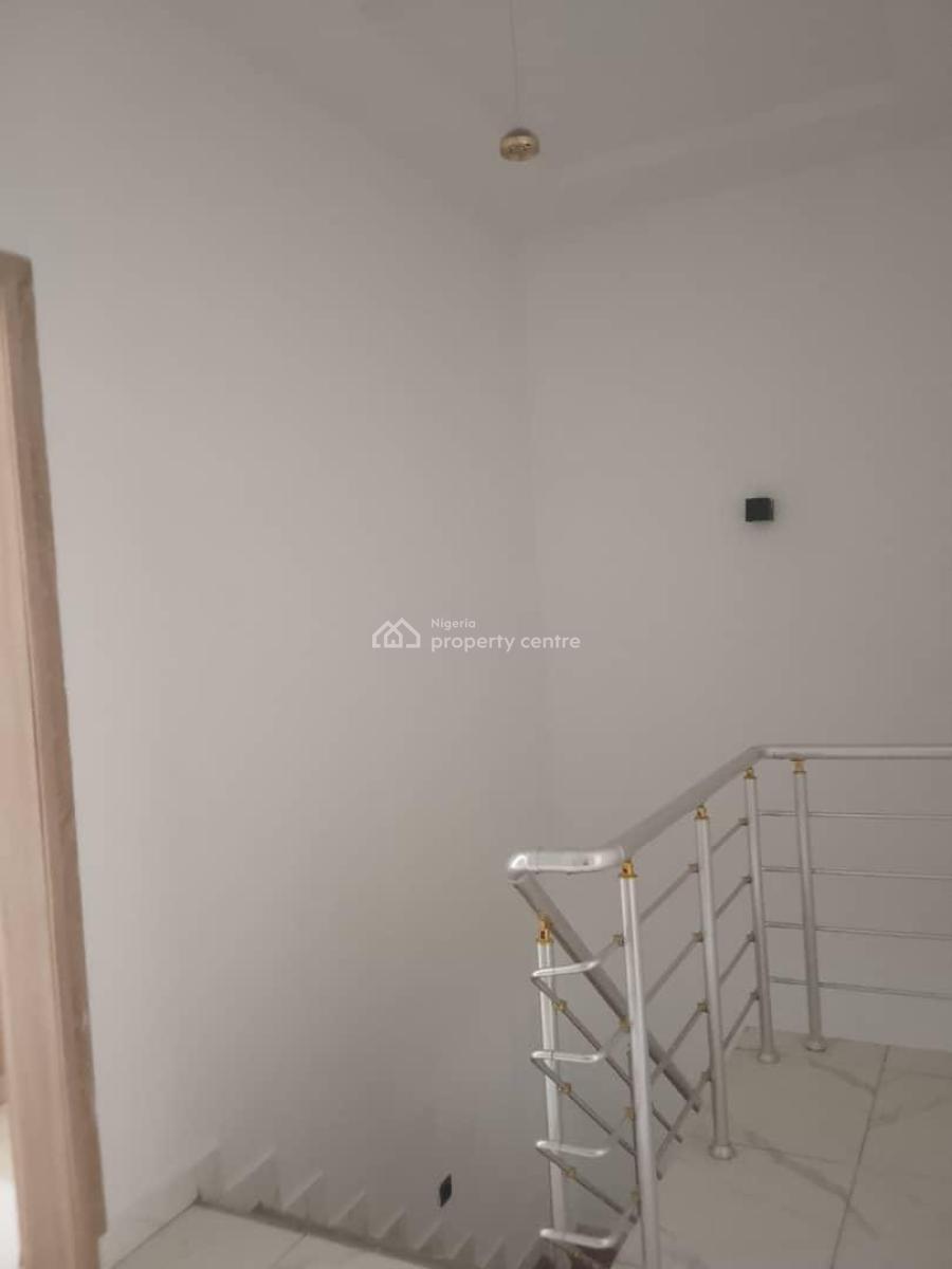 3 Bedroom Terrace House, Ikota Gra/ Ikota/lekki, Ikota, Lekki, Lagos, Terraced Duplex for Sale