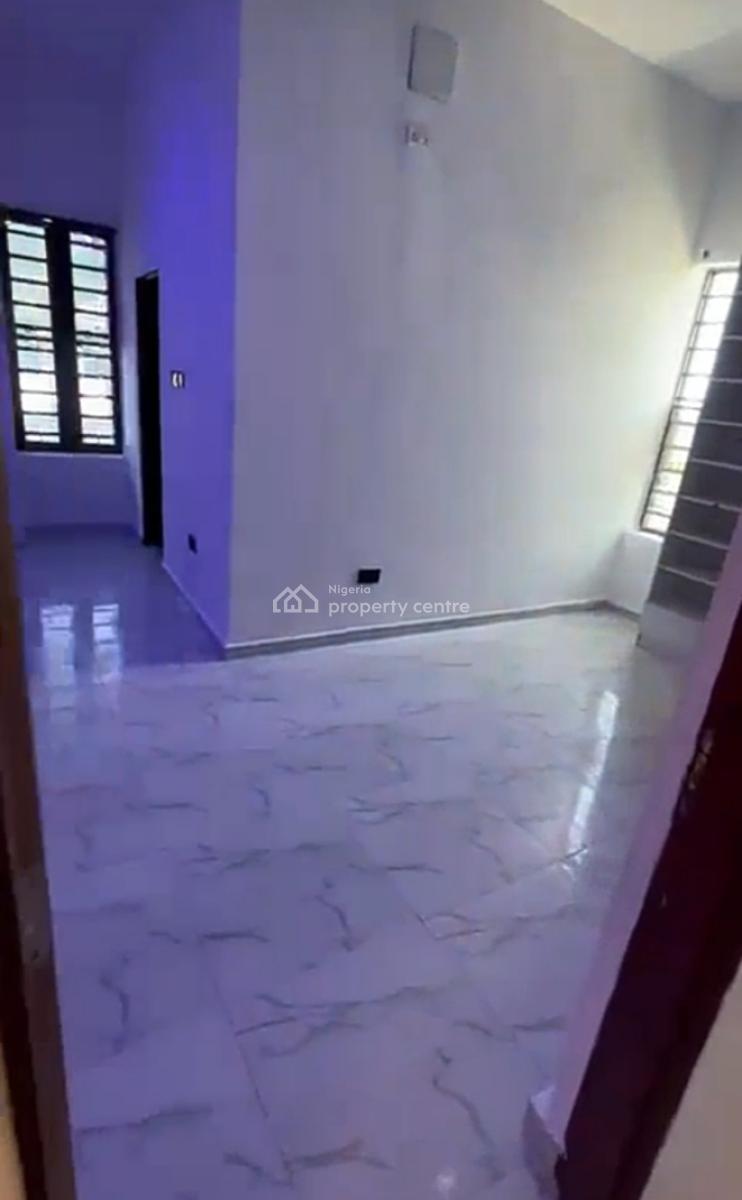 Masters Bedroom with Mini Parlor { Video}, Dpkay Estate Orchid Road, Lekki, Lagos, Mini Flat (room and Parlour) for Rent