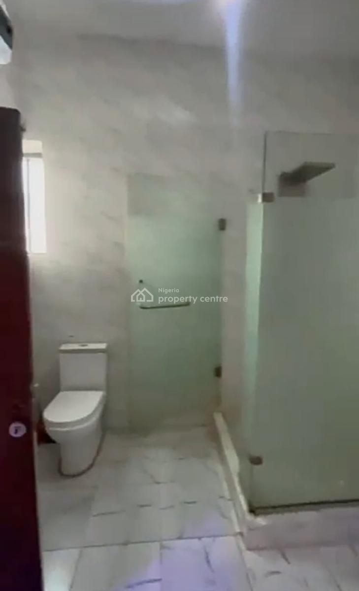 Masters Bedroom with Mini Parlor { Video}, Dpkay Estate Orchid Road, Lekki, Lagos, Mini Flat (room and Parlour) for Rent