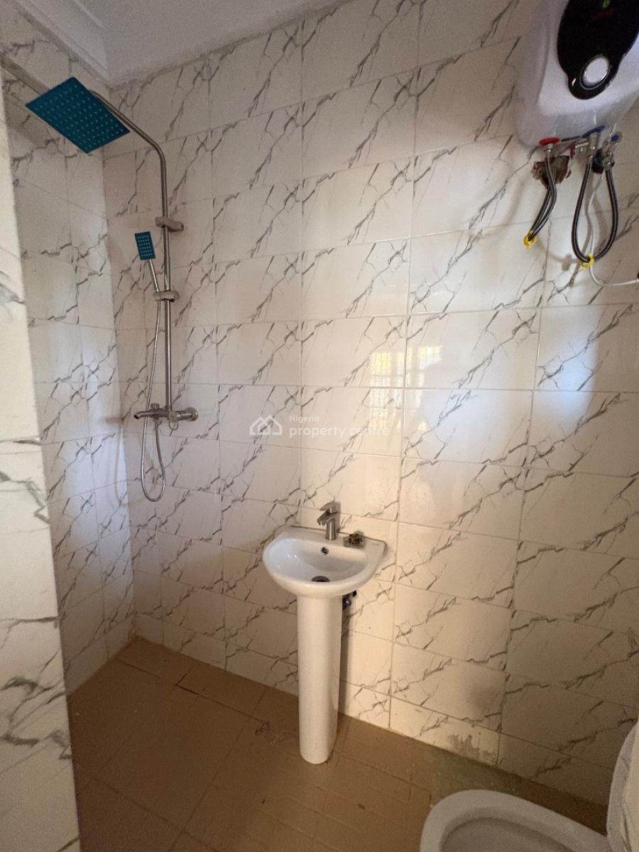 Standard 3-bedroom Flat (first Floor), Von Axis, Lugbe District, Abuja, Flat / Apartment for Rent