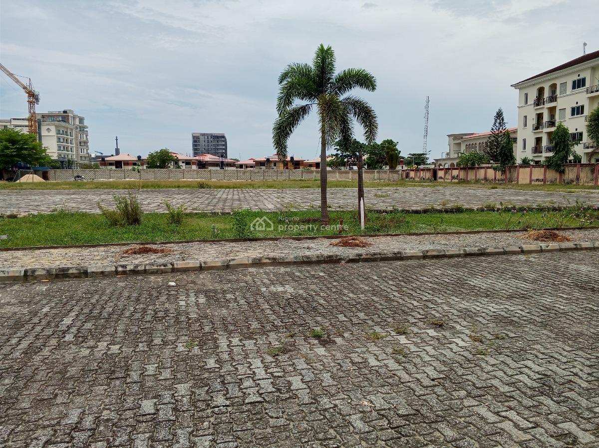 Empty Land, Admiralty Road Lekki Phase 1, Lekki Phase 1, Lekki, Lagos, Mixed-use Land for Sale