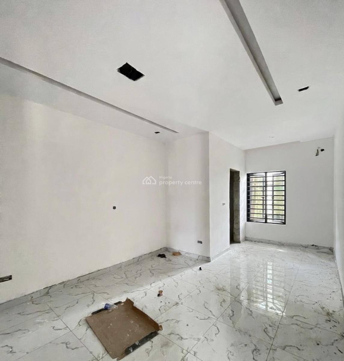Lovely 2 Bedroom Apartment with Bq, Lekki Phase 1, Lekki Phase 1, Lekki, Lagos, Block of Flats for Sale