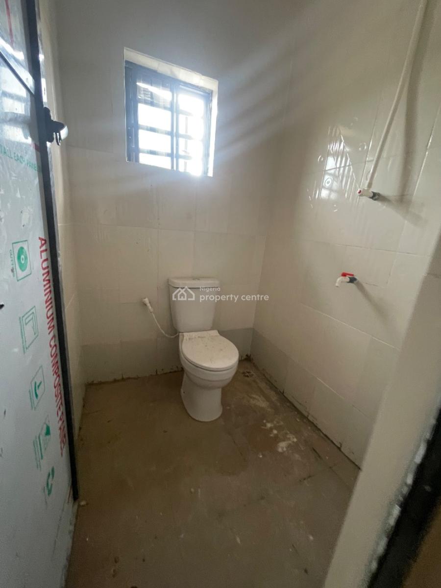 Modern Mini Flat with Balcony, Off Akilo Ikeja Lagos, Ikeja, Lagos, Mini Flat (room and Parlour) for Rent