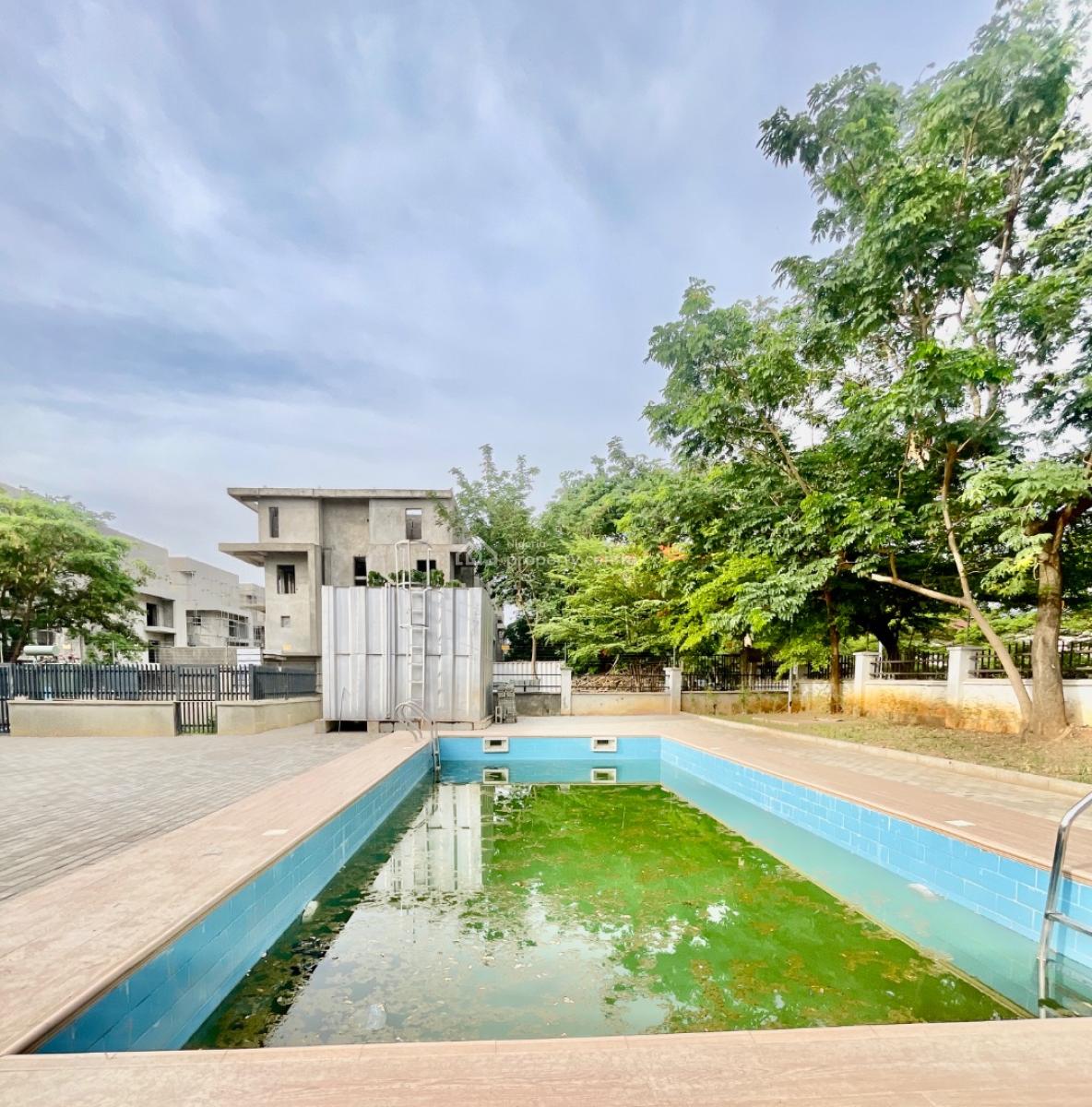 Luxurious 5 Bedroom with Bq, Jabi, Abuja, Terraced Duplex for Sale