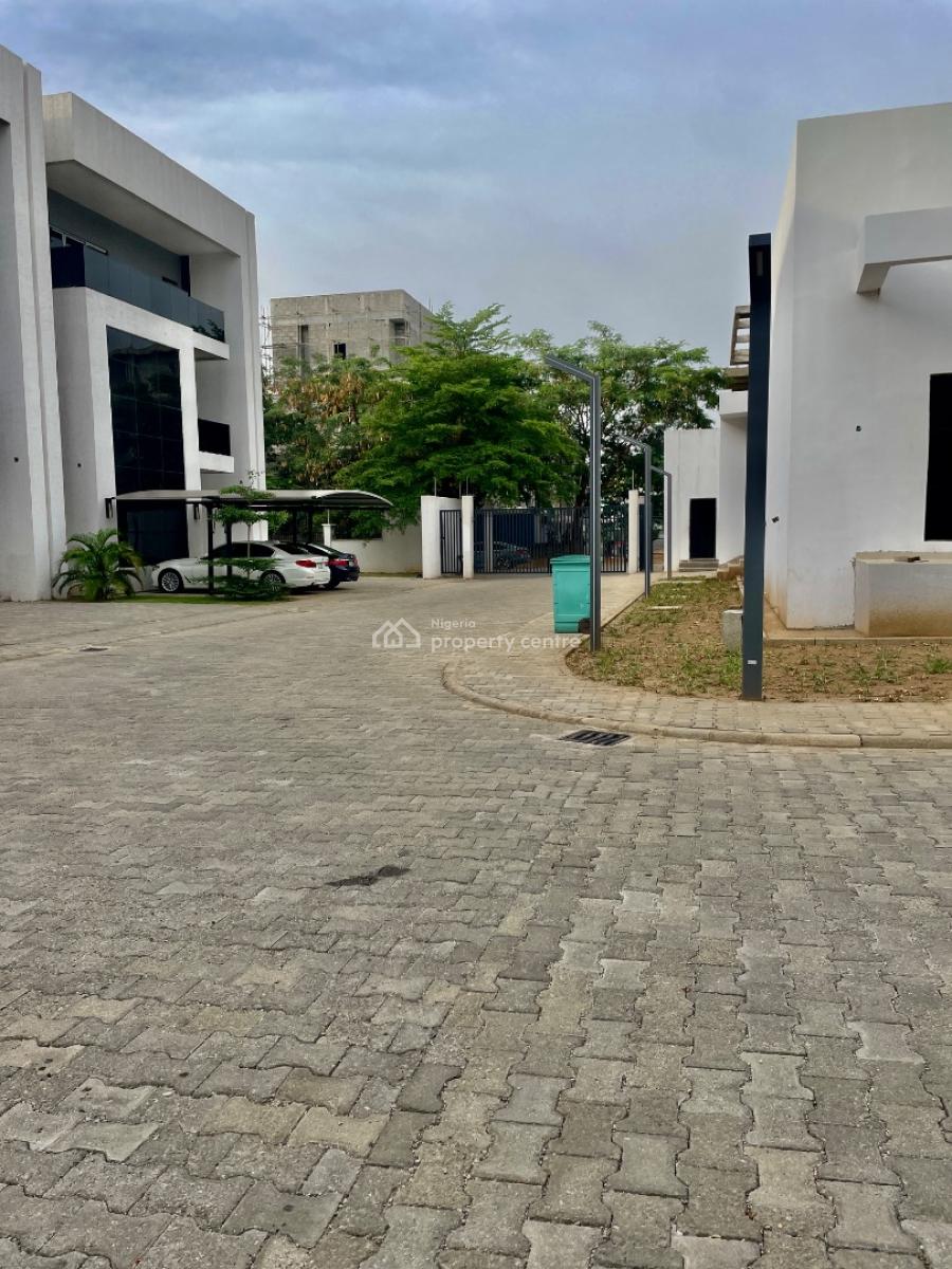 Luxurious 5 Bedroom with Bq, Jabi, Abuja, Terraced Duplex for Sale